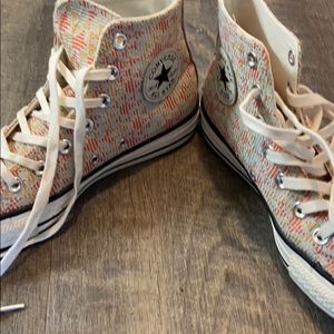 Converse high top size 7 1/2